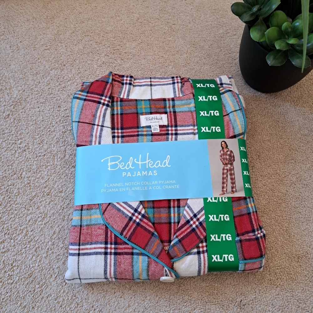 NEW Bed Head Pajamas Set 2pc PJ Set Red White Size XL Long Sleeve Top Pants